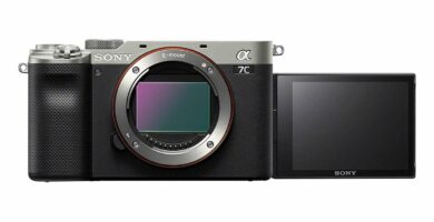 Canon EOS M200 Negra/Cámara compacta 24.1Mp + vídeo  4K/Wi-Fi/Bluetooth/Objetivo M15-45S